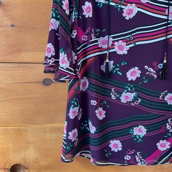 Vince Camuto Purple Floral Tassel Tie Bell Sleeve Mini Shift Dress Size S 6 - Picture 5 of 9